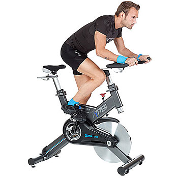 Las bicicletas de spinning son excelentes para pedalear como máquinas de ejercicio para casa