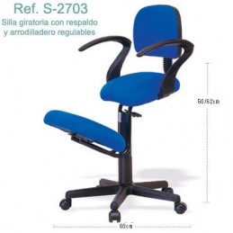 Silla ergonómica con respaldo, apoyabrazos, arrodilladero regulable y ruedas Ecopostural S2703