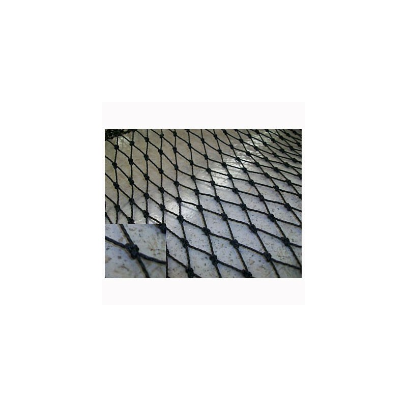 Red de seguridad y protección para instalaciones deportivas fabricada en polietileno Malla 25x25 mm hilo 1,8 mm Red de seguridad y protección para instalaciones deportivas fabricada en polietileno Malla 25x25 mm hilo 1,8 mm