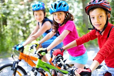 El casco para ciclismo infantil te ofrece protección y tranquilidad